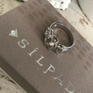 Silpada 3 Stone hostess option ring